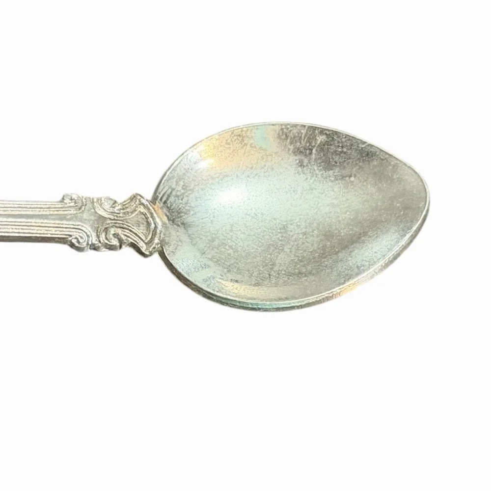 Rock and Roll Hall of Fame Museum Souvenir Collector Spoon Gold Tone Cleveland